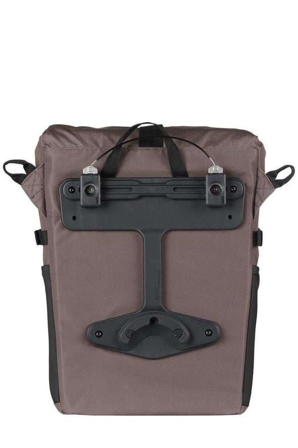 18429 Basil Move commuter bicycle bag MIK studs br