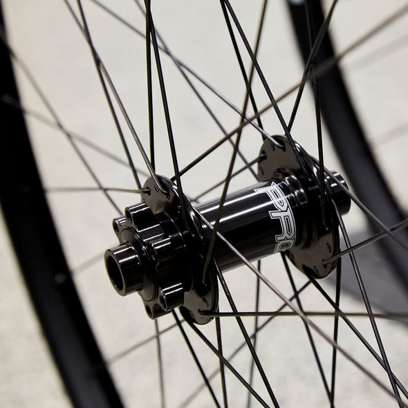 FLOW EX3 ON HOPE PRO 5 - 29"/27.5" MULLET WHEELSET