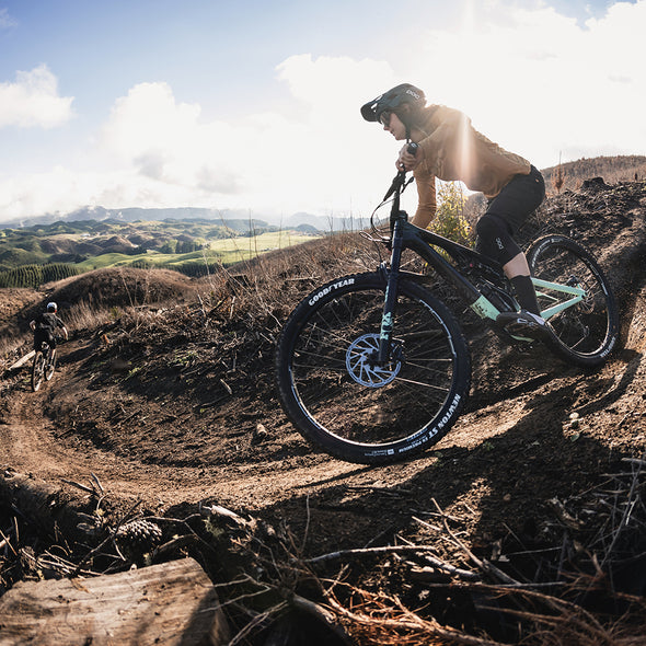 FLOW EX3 ON HOPE PRO 5 - 29"/27.5" MULLET WHEELSET