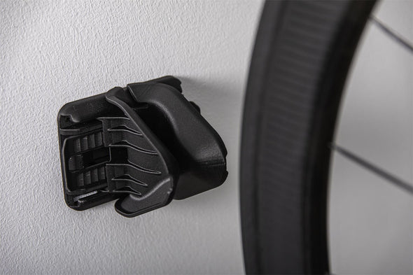 JAW1AB_Close_Wheel_Entering